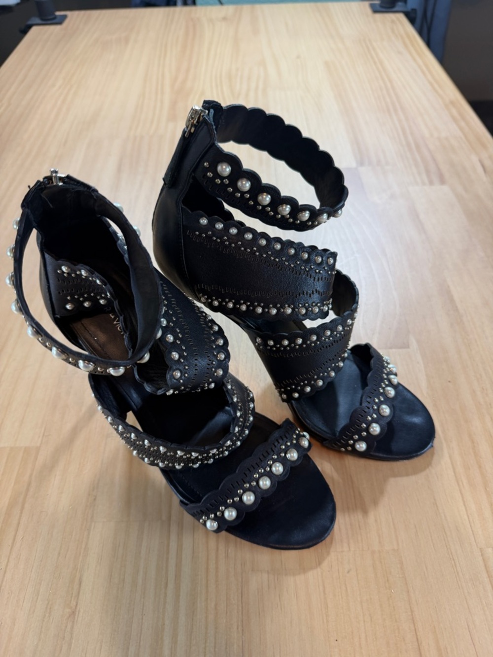 Pour La Victoire Black Scalloped Pearl & Stud Strappy Heels - Women B10